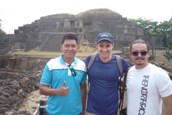 Maya Triangle : El Salvador – Copan- Antigua Guatemala